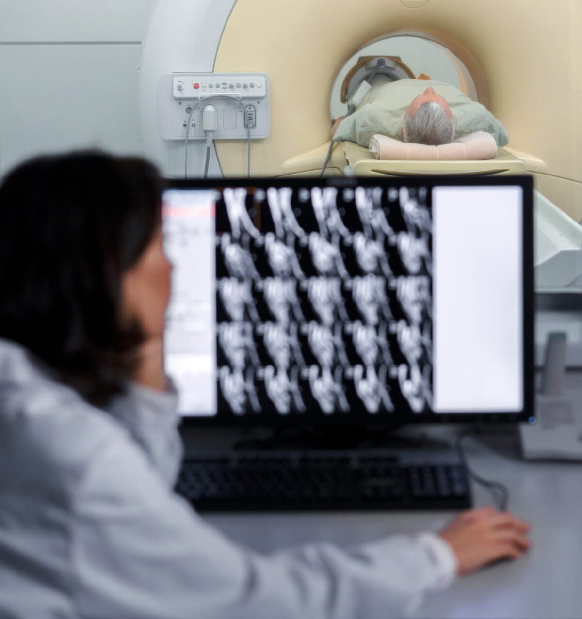 DICOM streaming engine